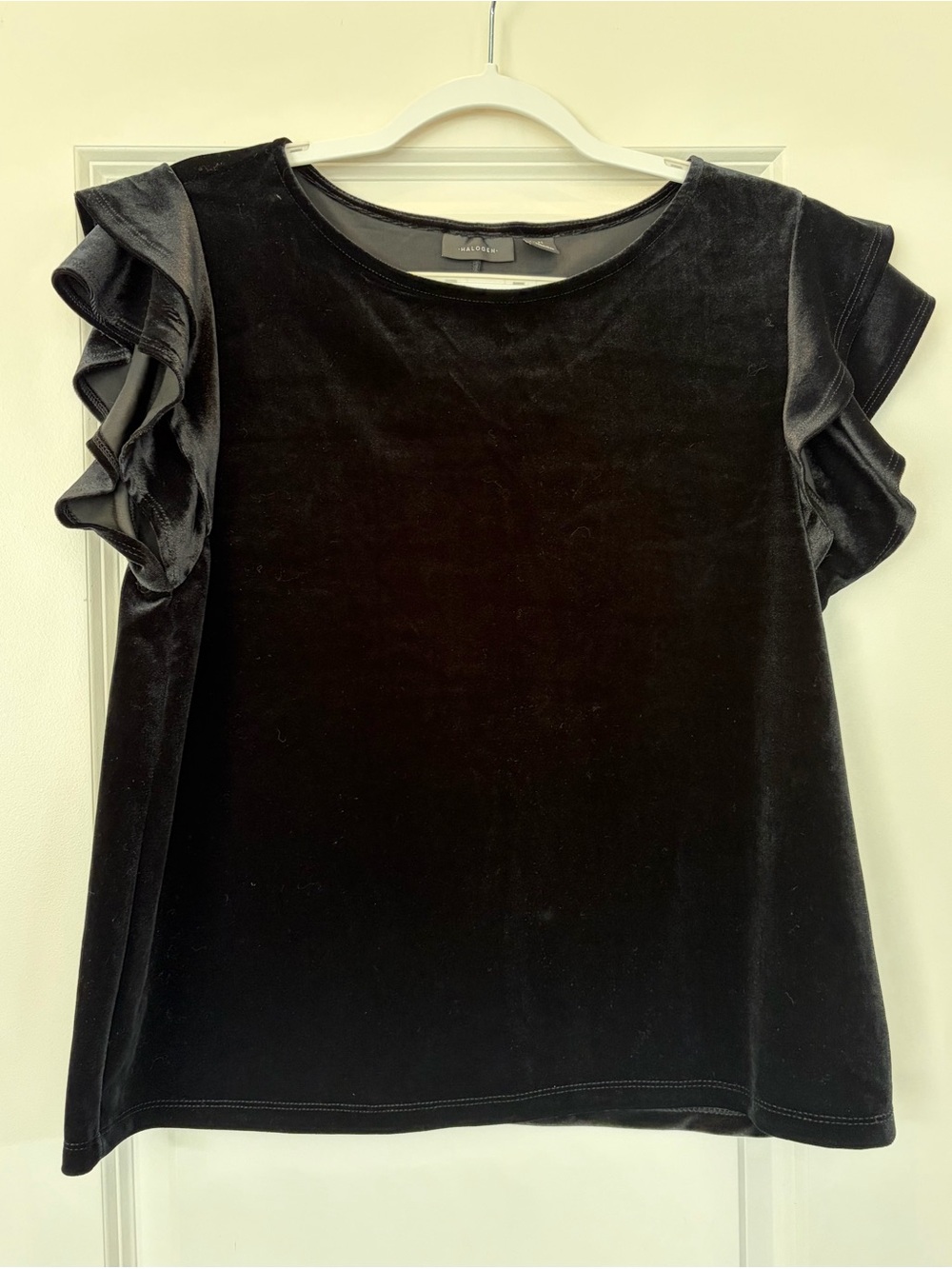Halogen Black Velvet Short Sleeve Ruffle Top